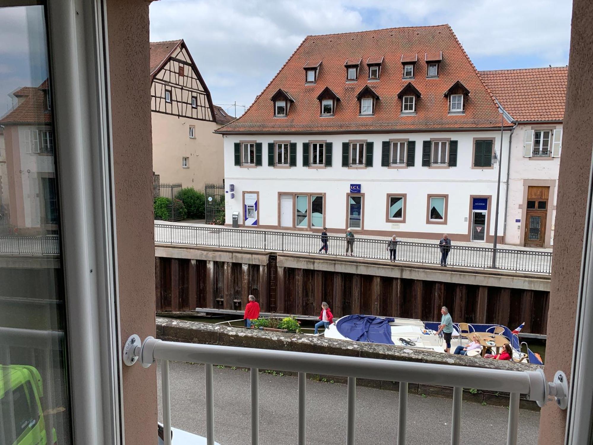 Les Rives Du Chateau, 90M2, Vue Sur Le Canal Saverne Exterior photo